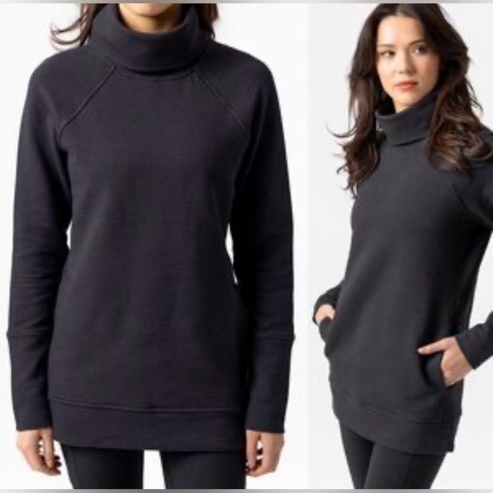 Saint & Sofia Cosy Rollneck Elegant Black Cowl Neck Sweater